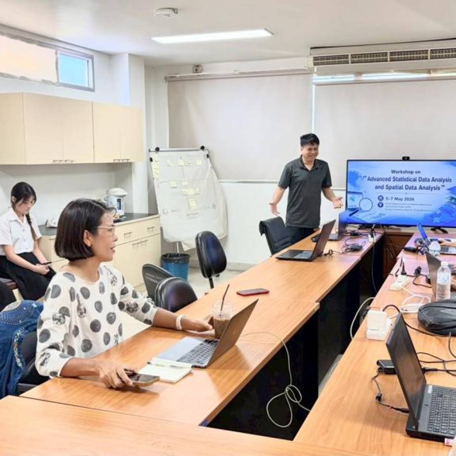 สำนักงานปศุสัตว์เขต 4 ร่วมเป็นวิทยากรการอบรมเชิงปฎิบัติการเรื่อง การวิเคราะห์ข้อมูลเชิงสถิติขั้นสูงและการวิเคราห์ะข้อมูลเชิงพื้นที่ (Advanced Statistical Data Analysis and Spatial Data Analysis)