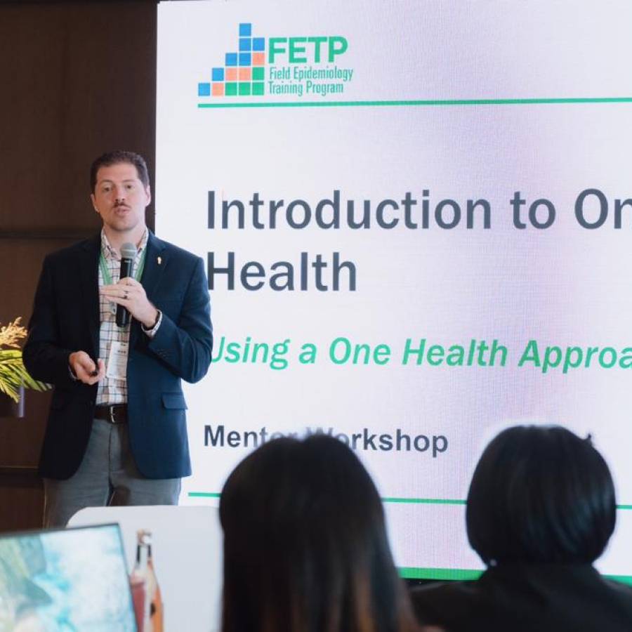 สำนักงานปศุสัตว์เขต 4 ร่วมการอบรมเชิงปฏิบัติการเรื่อง The Field Epidemiology Training Program (FETP) Frontline One Health Mentorship Training Workshop