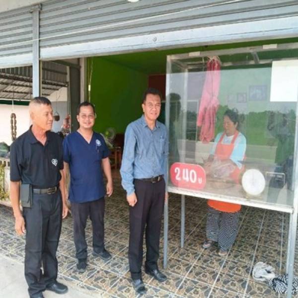 สำนักงานปศุสัตว์จังหวัดกาฬสินธุ์ ลงพื้นที่ตรวจสอบเฝ้าระวังการจำหน่ายเนื้อโคปลอมปนเนื้อสุกร