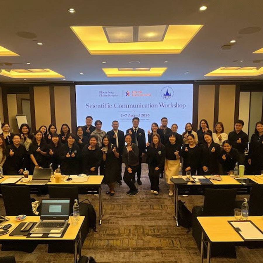 สำนักงานปศุสัตว์เขต 4 ร่วมเป็นวิทยากรในการฝึกอบรมเชิงปฏิบัติการเรื่อง Scientific Communication Full Course Training