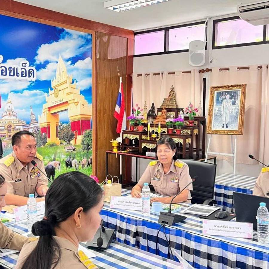 ตรวจติดตามผลการดำเนินงานด้านยุทธศาสตร์และสารสนเทศการปศุสัตว์ รอบ 2/2569 จังหวัดร้อยเอ็ด