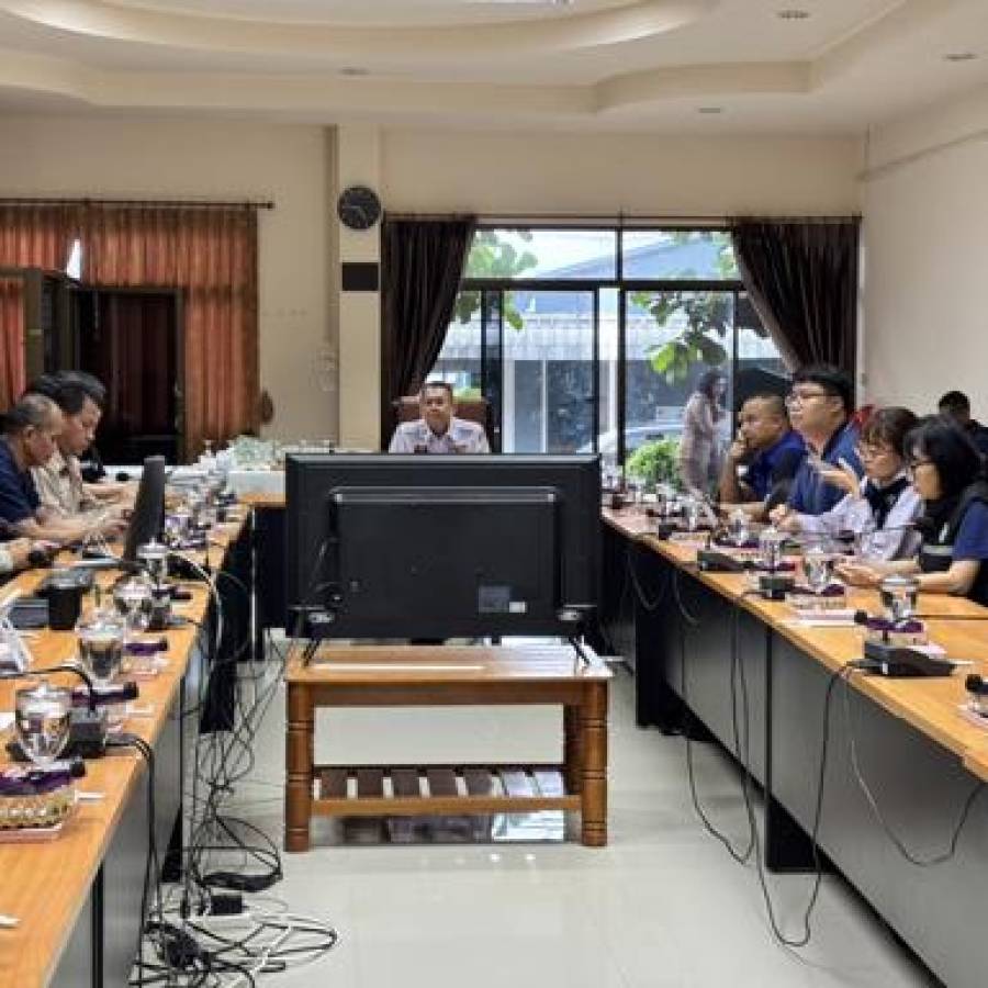 สำนักงานปศุสัตว์เขต 4 ร่วมประชุมและร่วมดำเนินงานควบคุมโรคพิษสุนัขบ้า กรณีพบผู้เสียชีวิตจากโรคพิษสุนัขบ้าในพื้นที่จังหวัดนครพนม